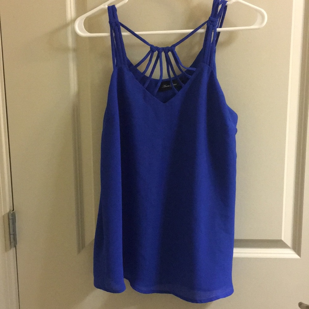 Blue Knot Detail Tank